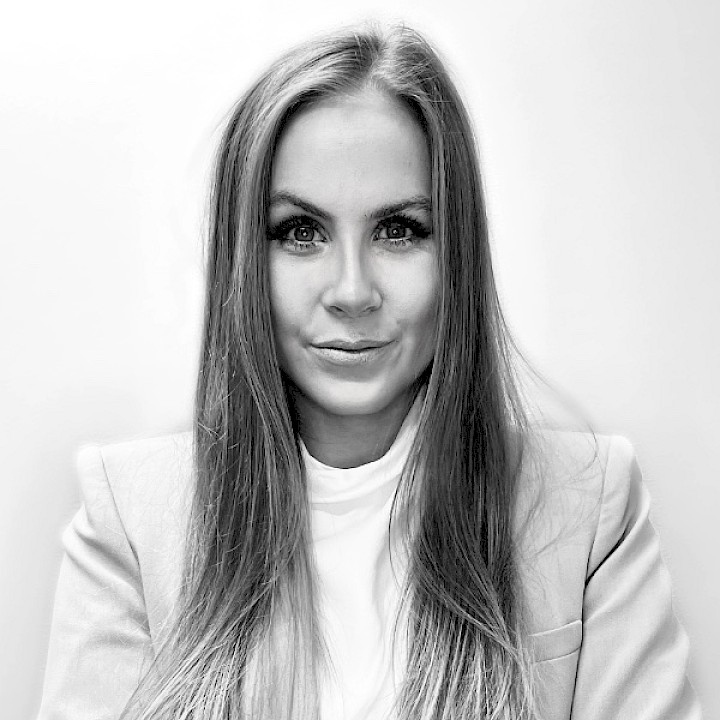 Netta Meriläinen, Trainee